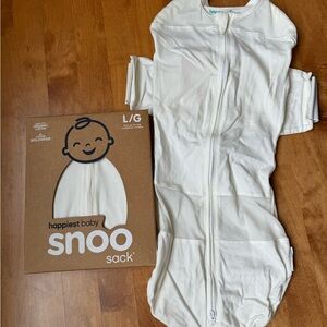NWT 2 Snoo Swaddles